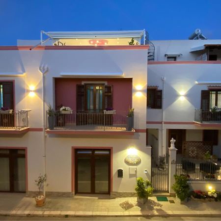B&B Le Onde Del Mare Сан-Вито-Ло-Капо Экстерьер фото